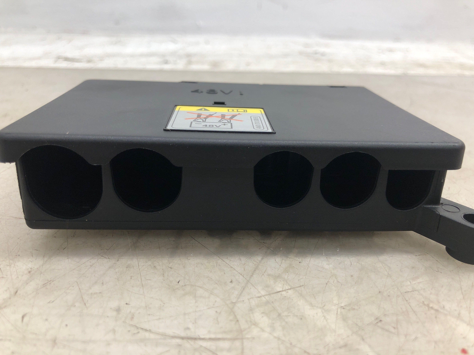 2016-2020 BENTLEY BENTATGA OEM POWER DISTRIBUTION FUSE BOX 4M0941828