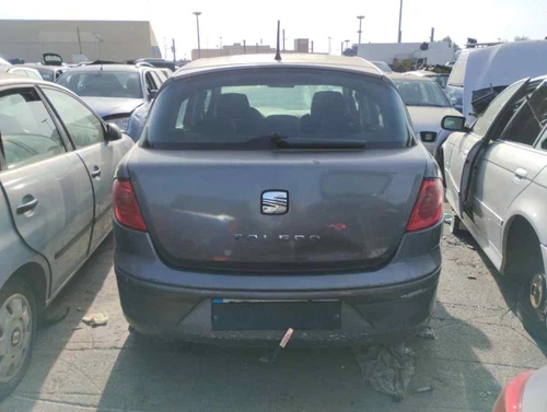 Apoyabrazos Central para SEAT TOLEDO (5P2) Sport 2004 1499935 - Imagen 5 de 10