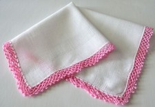 VINTAGE HANKY WHITE PINK GEOMETRIC HAND CROCHET EDGING PUNCHWORK DESIGN FABRIC