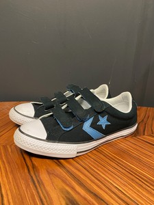 navy blue converse one star