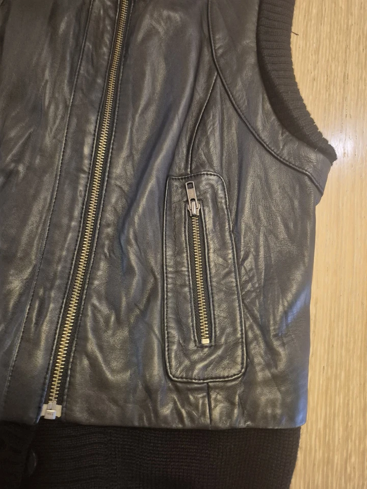 WAYNE COOPER LEATHER AND KNITTED VEST SZ 10 - image 3 of 4
