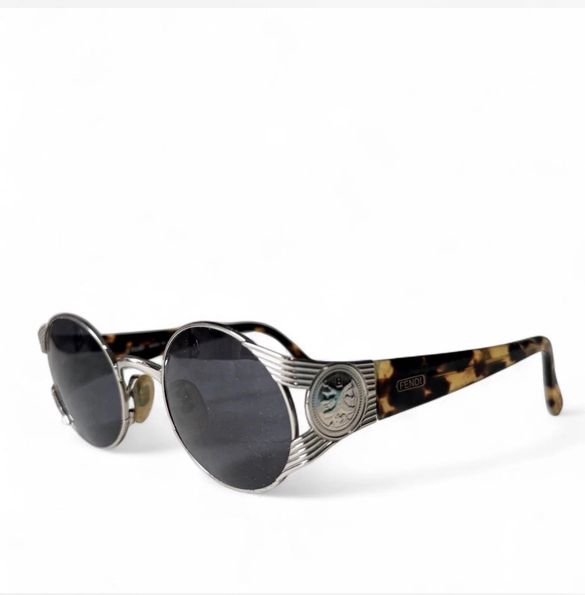 Preços baixos em Óculos de Sol Vintage Fendi | eBay