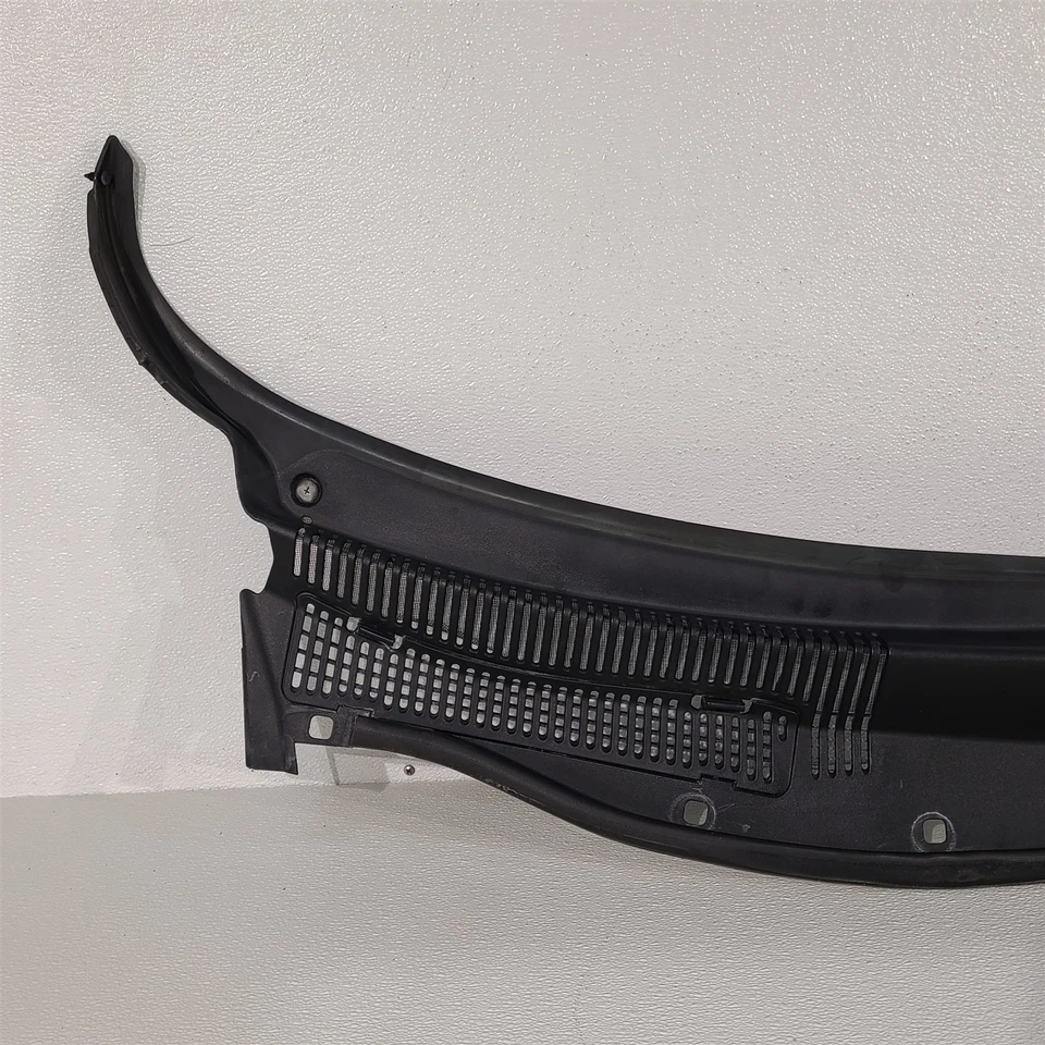 08-14 Dodge Challenger SRT8 limpiaparabrisas capó panel de moldura Aa7371 Foto 3 de 4