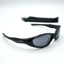 Oakley Minute 2.0 | Montatura nera lucida lenti nere iridio 04-515 icone argento