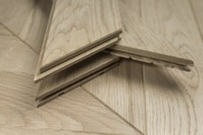 Solid Oak Chevron Parquet French pattern 22x100x500mm extra thick PRIME AB