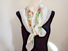 Vintage 31" x 31" Scarf