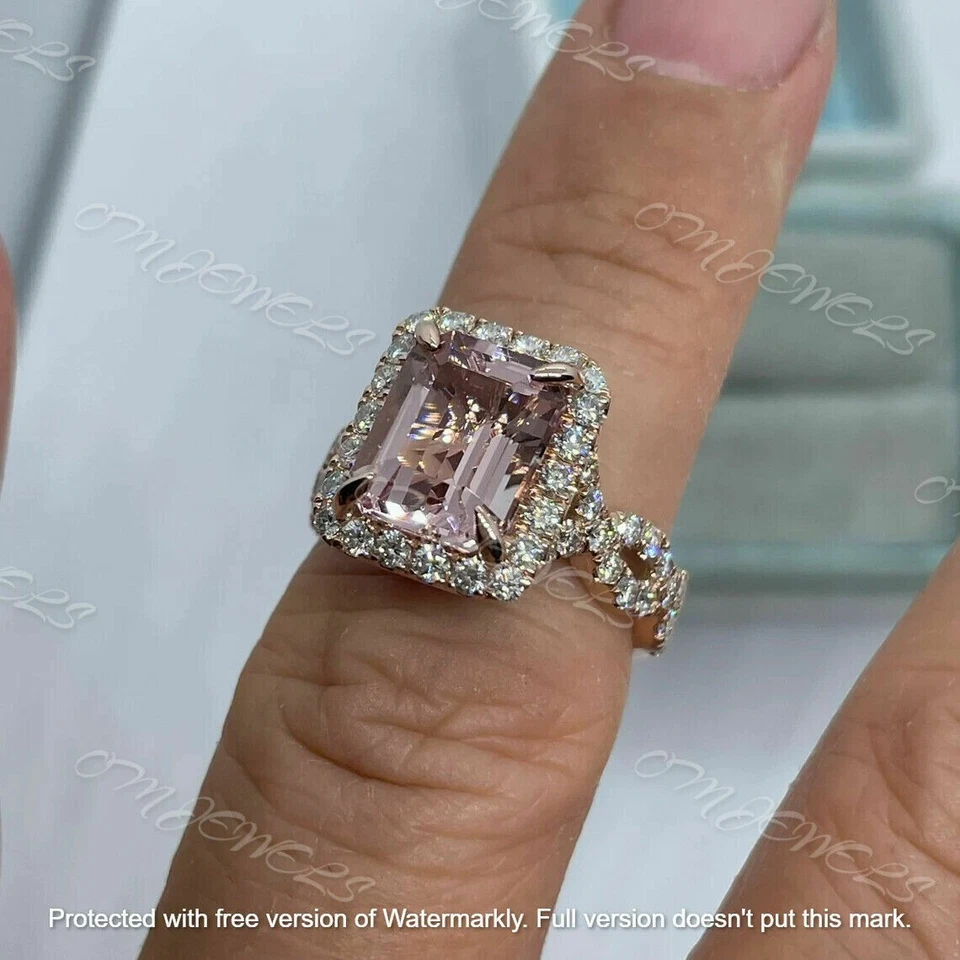 Anillo de compromiso con halo torcido de morganita corte esmeralda de 3 quilates de oro rosa de 14 quilates Foto 2 de 4