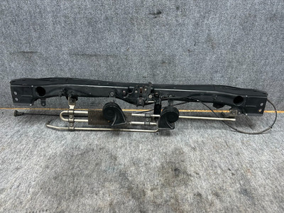 NISSAN ARMADA PLATINUM 17-24 OEM RADIATOR UPPER SUPPORT TIE BAR BRACKET 150K