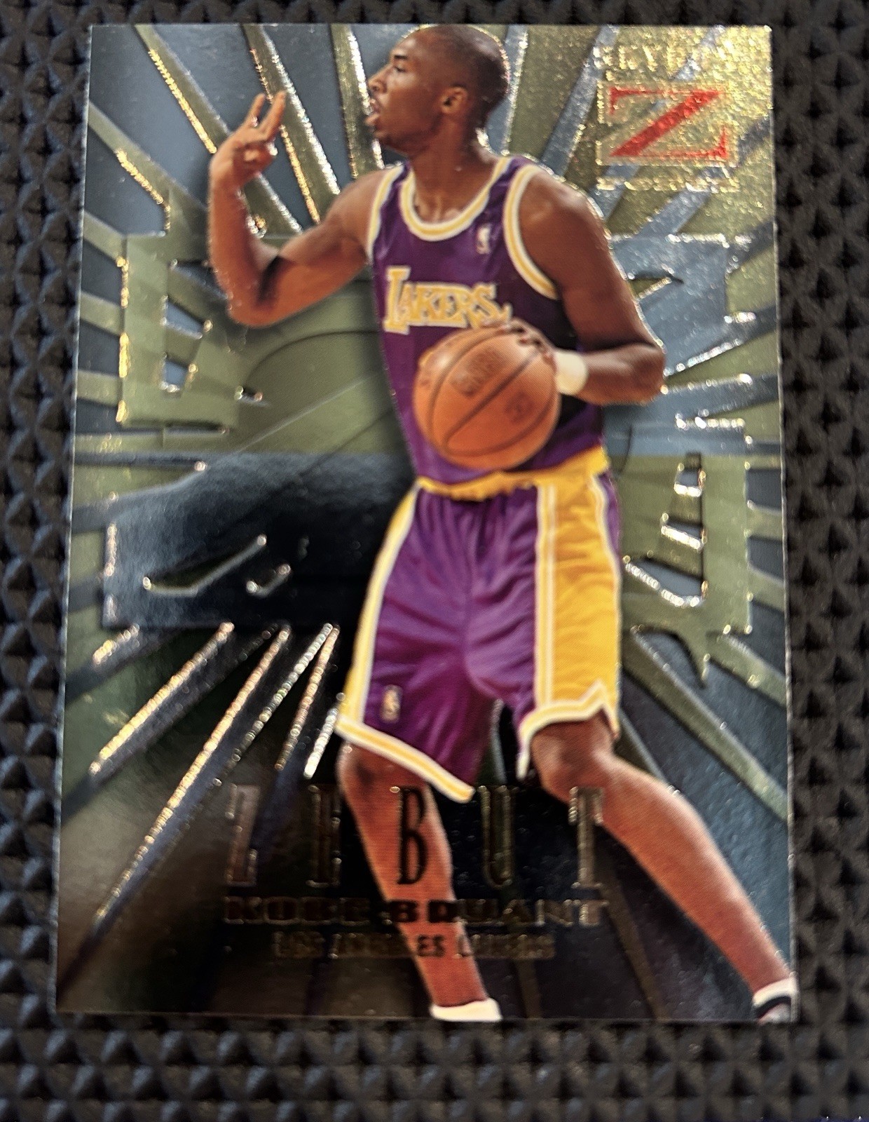 🔥 KOBE BRYANT 1996 Skybox Z-force Zebut 3/20 NM-MT OR BETTER🔥