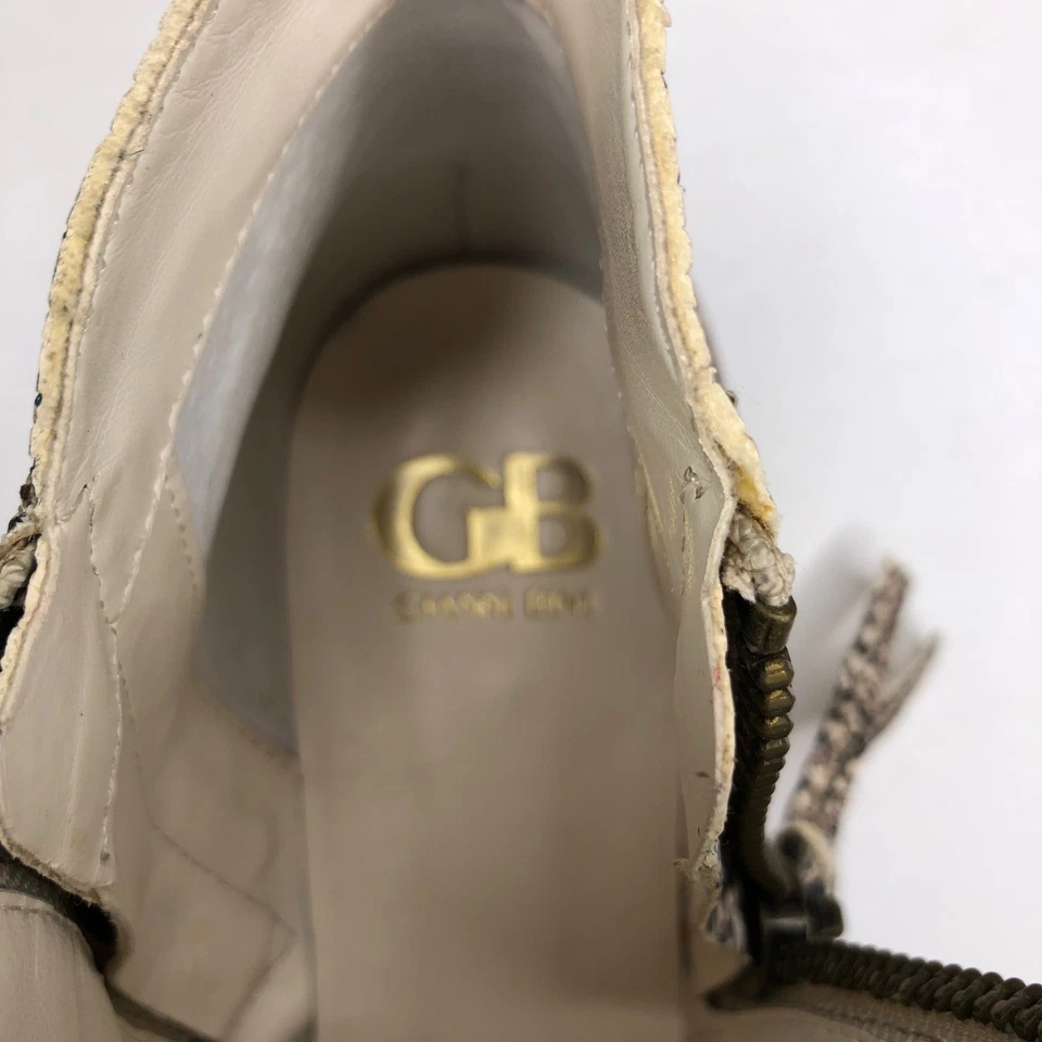 Botines superiores de cuero con estampado de piel de serpiente GB Gianni Bini talla 7,5 M Foto 4 de 4