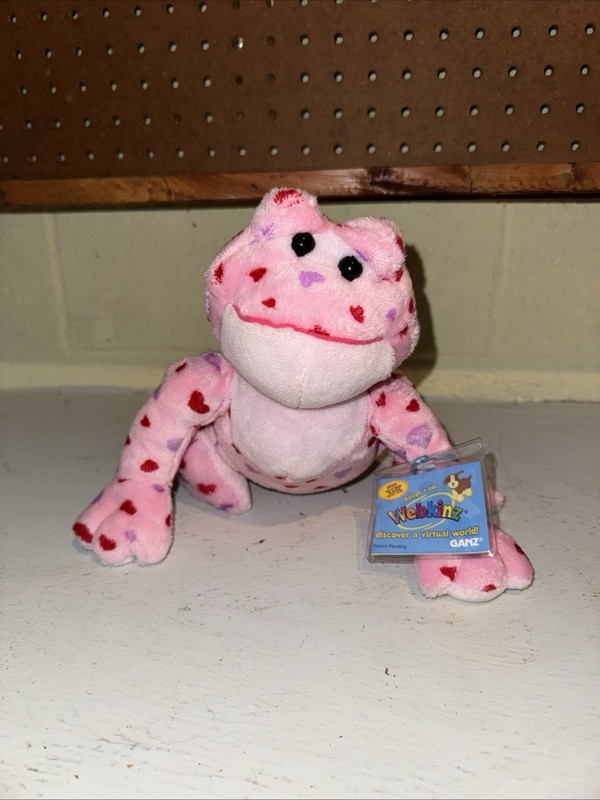 New Webkinz Love Frog - Unused Tag, Pet & Smoke-Free Adorable Frog!