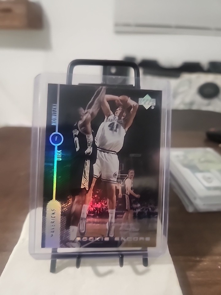 1998-99 Upper Deck Rookie Encore Dirk Nowitzki (RC) #RE7