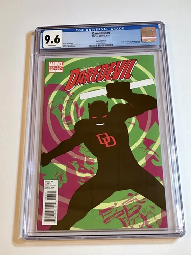 2011 DAREDEVIL #1 3RD SERIES 1:25 MARTIN VARIANT LOW CENSUS POP 3 GRADED CGC 9.6