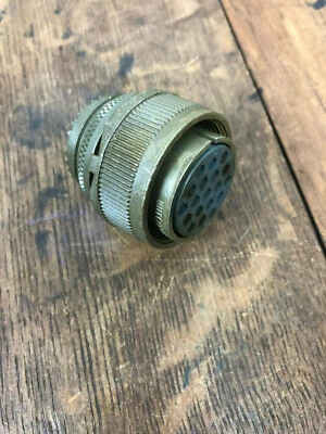 ITT CANNON NOS - Cannon ITT MS25183-22-14S 19 Pin Connector #105