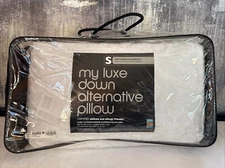 Bloomingdale’s My Luxe Down Alternative Pillow Soft/Med Std/Queen Pillow White🌹