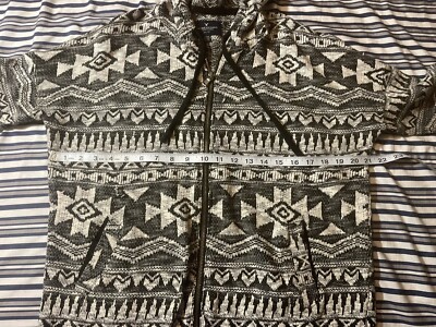 American Eagle Outfitters aztec knit jacket Size Small G424 | eBay