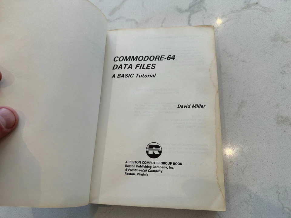 Commodore 64 Data Files A Basic Tutorial Vintage Book by David Miller - Image 3 of 4