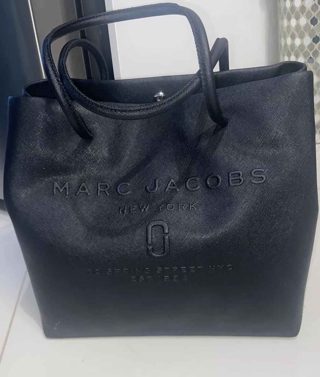 Marc Jacobs Logo Shopper East/west Tote in Gray