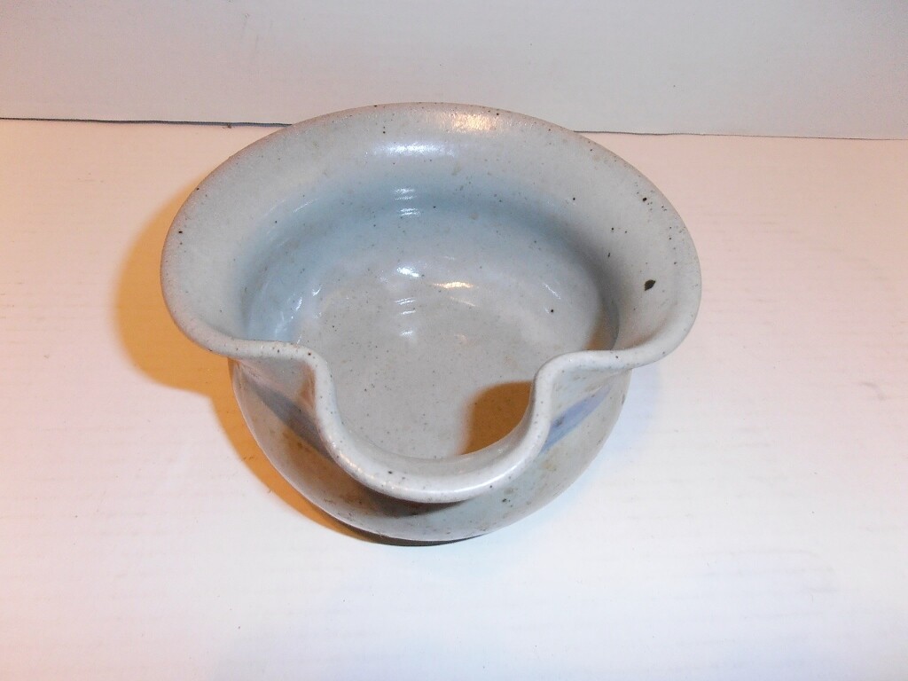 Picture 2 of 8