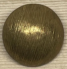 Round Etched Straight Line Center Plastic Hollow Shank Bulky Button 3/4" Lot G3