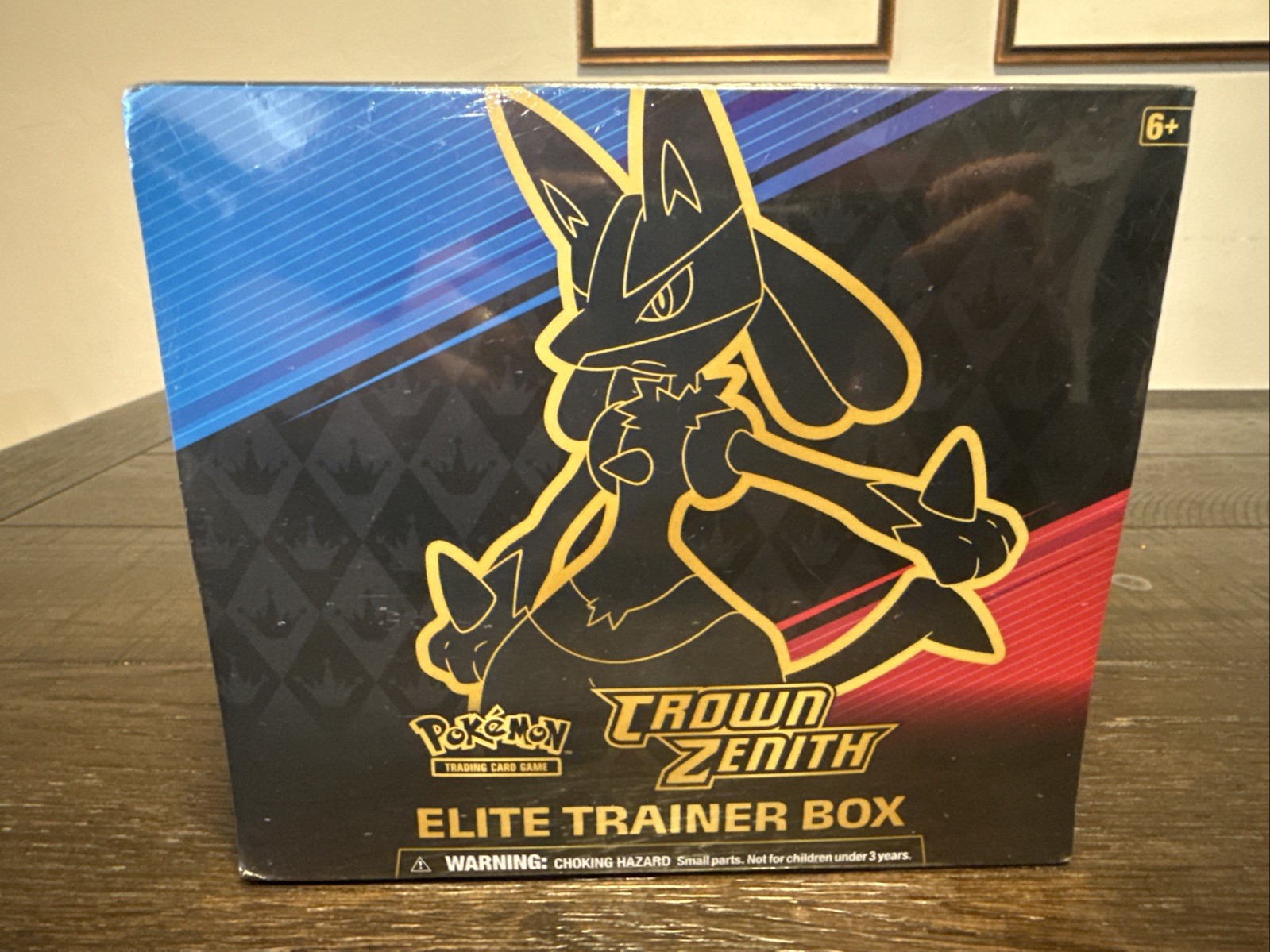 Pokémon Crown Zenith Elite Trainer Box ETB Lucario Factory Sealed English