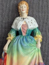 Paragon Fine Bone China Porcelain Figurine Lady Cynthia 7.5” H