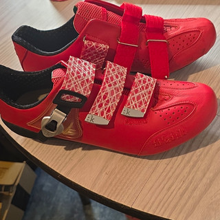 Fizik fi'zi:k R1 Road Cycling Shoes Red/Black EU 42 UK 7.5 3 Bolt