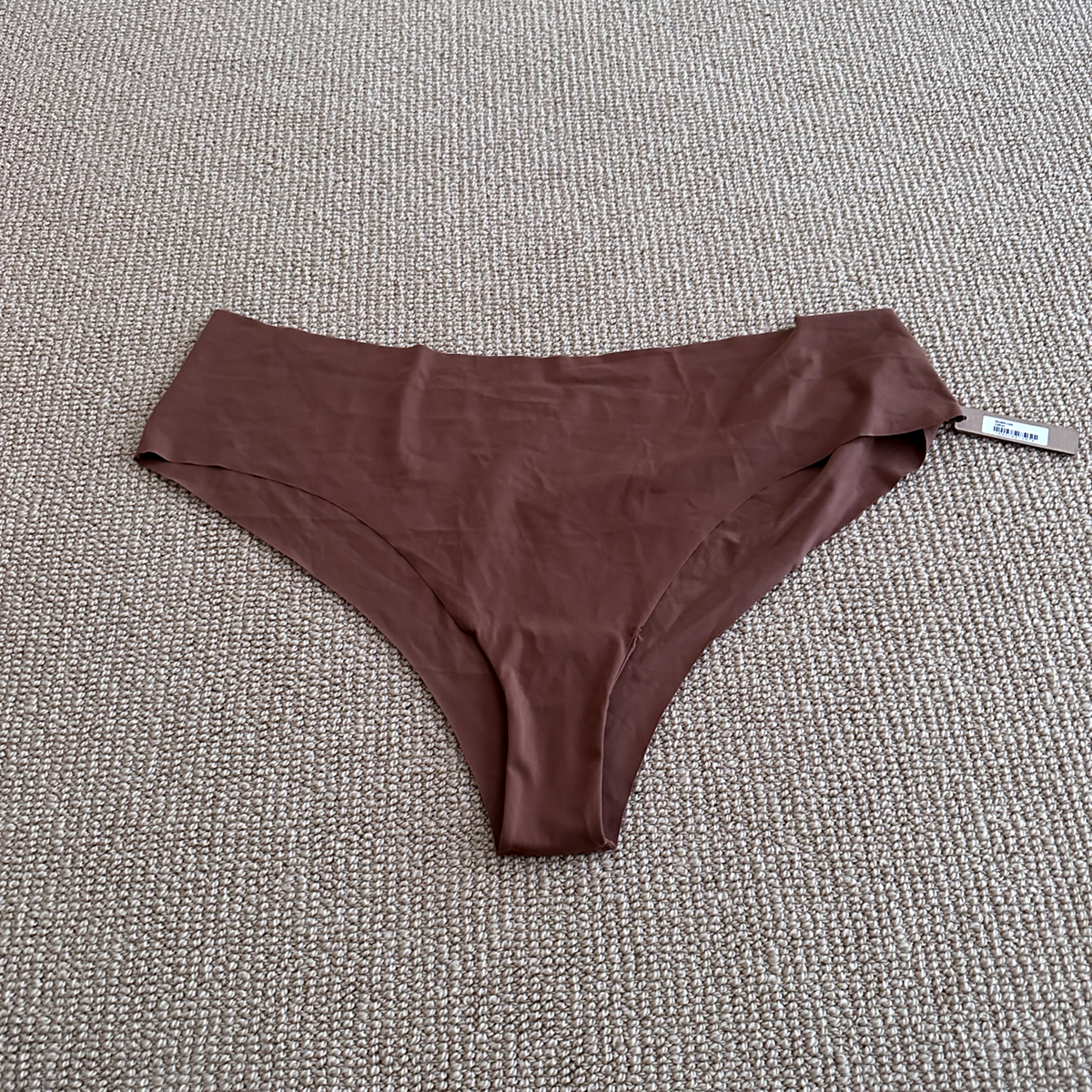 Kim Kardashian Skims Naked Cheeky Hipster, Size 4X NWT