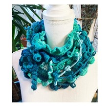 gehäkelt ausgefallene Türkistöne Bommeln Halskette Schal - Halswrap-Frau