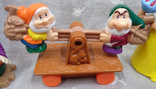 (1) DISNEY Lot/7 pcs SNOW WHITE & THE SEVEN DWARFS ~ Cake Topper / Toys - 第 4/8 張圖片