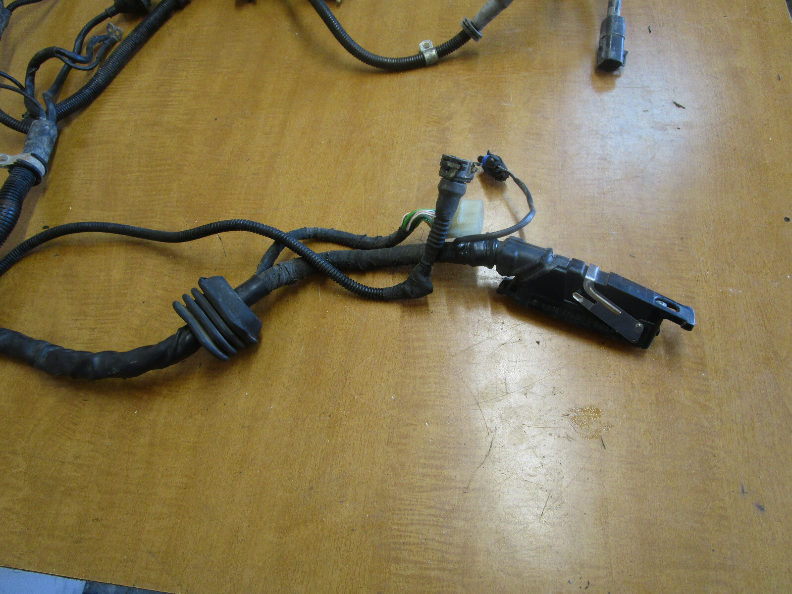 Ferrari 348 - CABLES FOR RH SIDE ENGINE CONNECTION  - P/N 143206