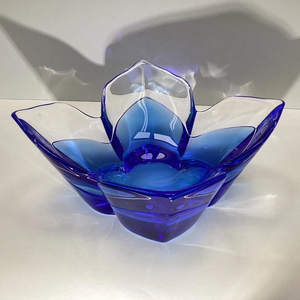 ORREFORS 1988 Flor de Lótus Cristal Azul 4 Pétalas Tigela Lars Hellesten Suécia - Imagem 4 de 4