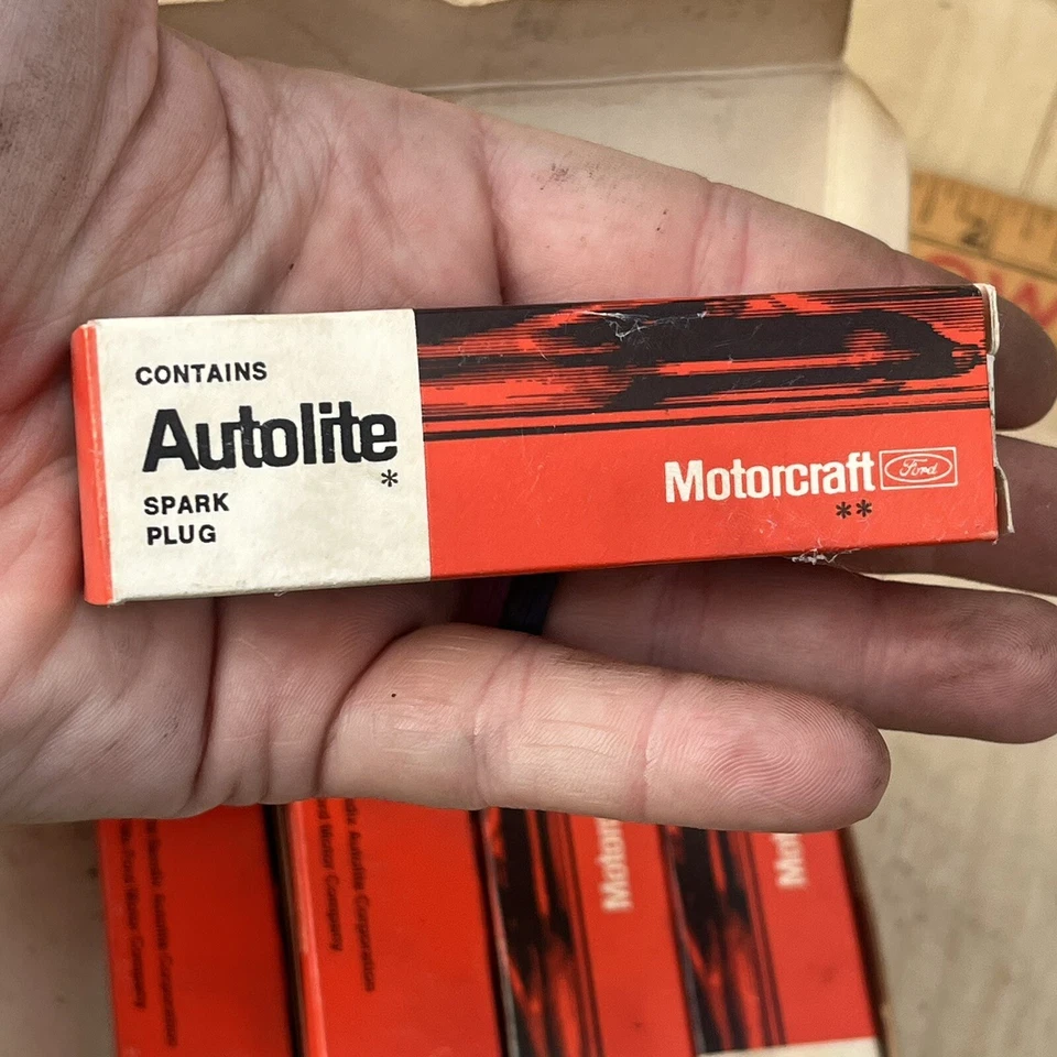 Nuevo de Lote Original Ford BF42 Autolite Bujías 1958-1973 Modelos Coches Camiones Powertip-8 Foto 3 de 4