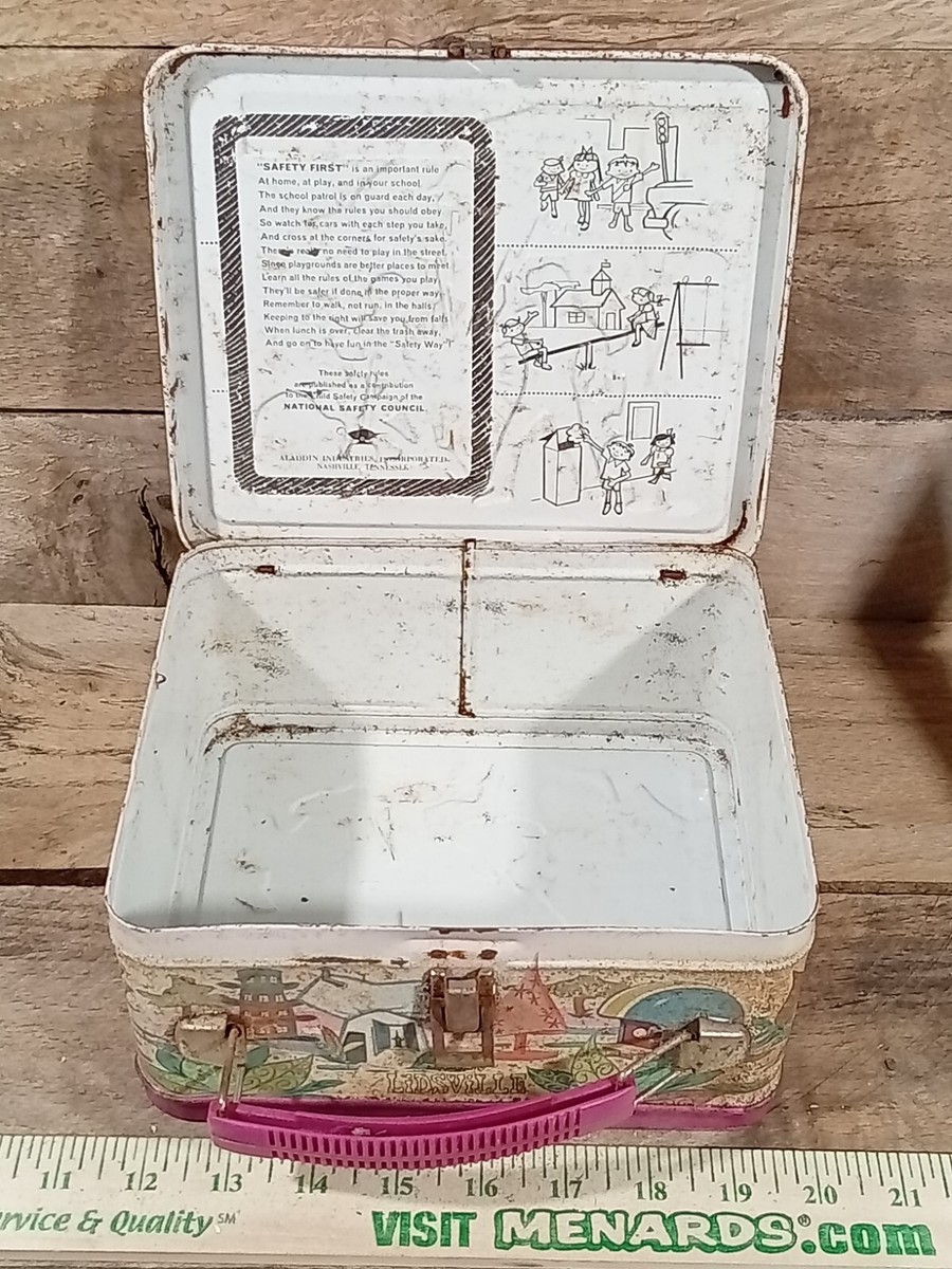 Vintage 1971 Lidsville Metal Lunchbox Sid And Marty Krofft No