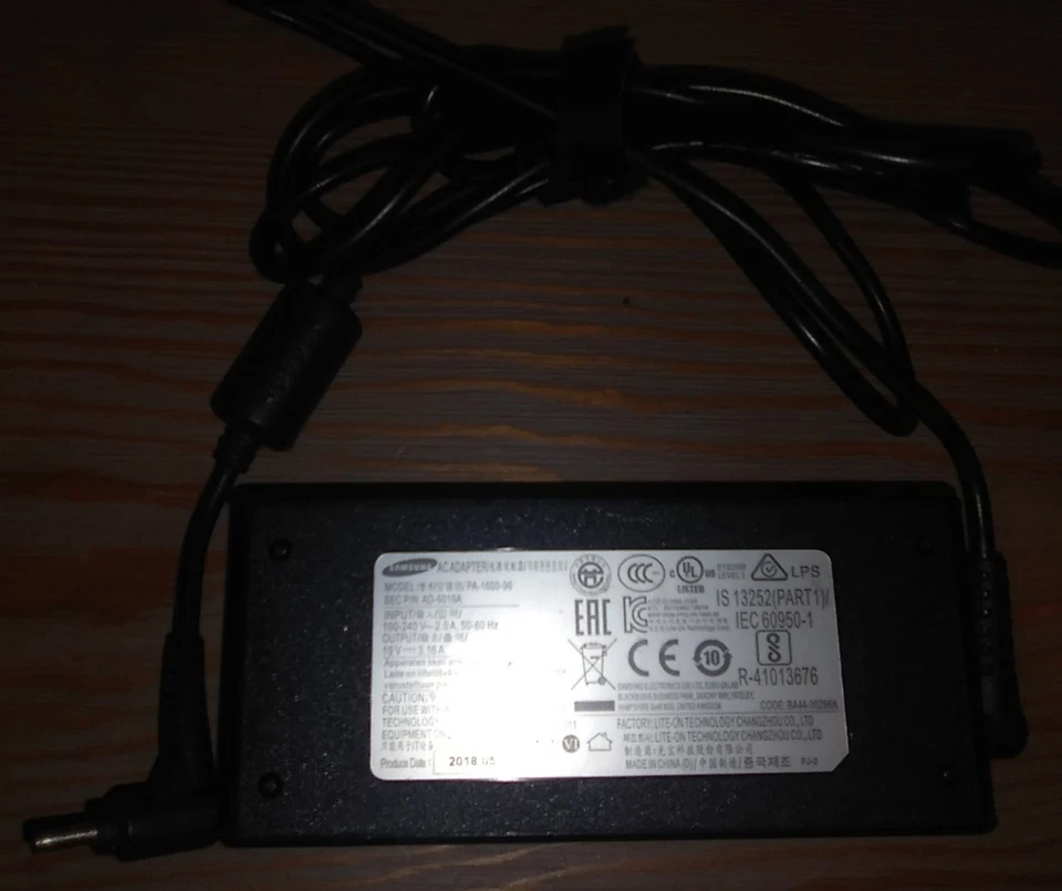 Adaptador carregador CA PA-1600-96 AD-6019B 5,5mm original SAMSUNG 19V 3.16A 60W - Imagem 2 de 4