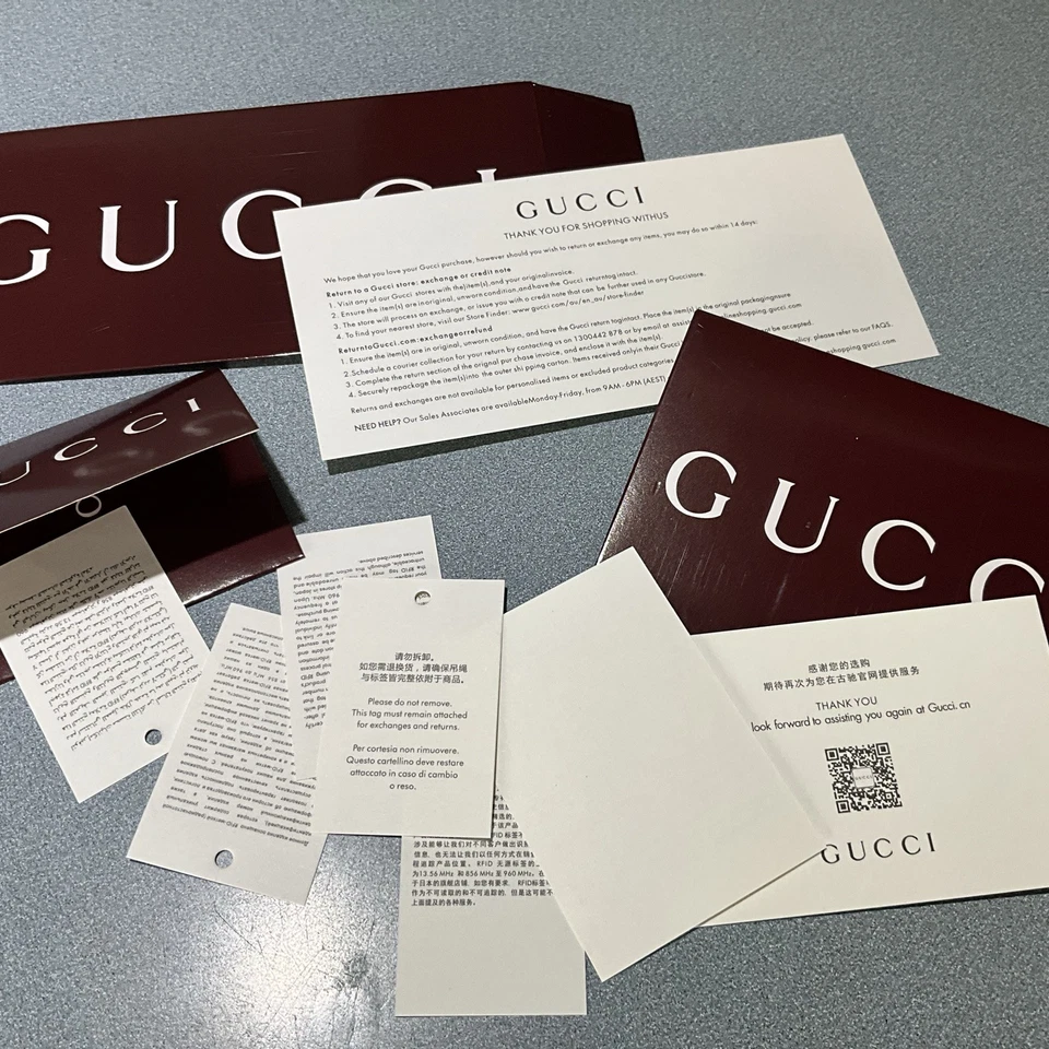 new unused GUCCI various folder cards papers etc - Image 1 of 4