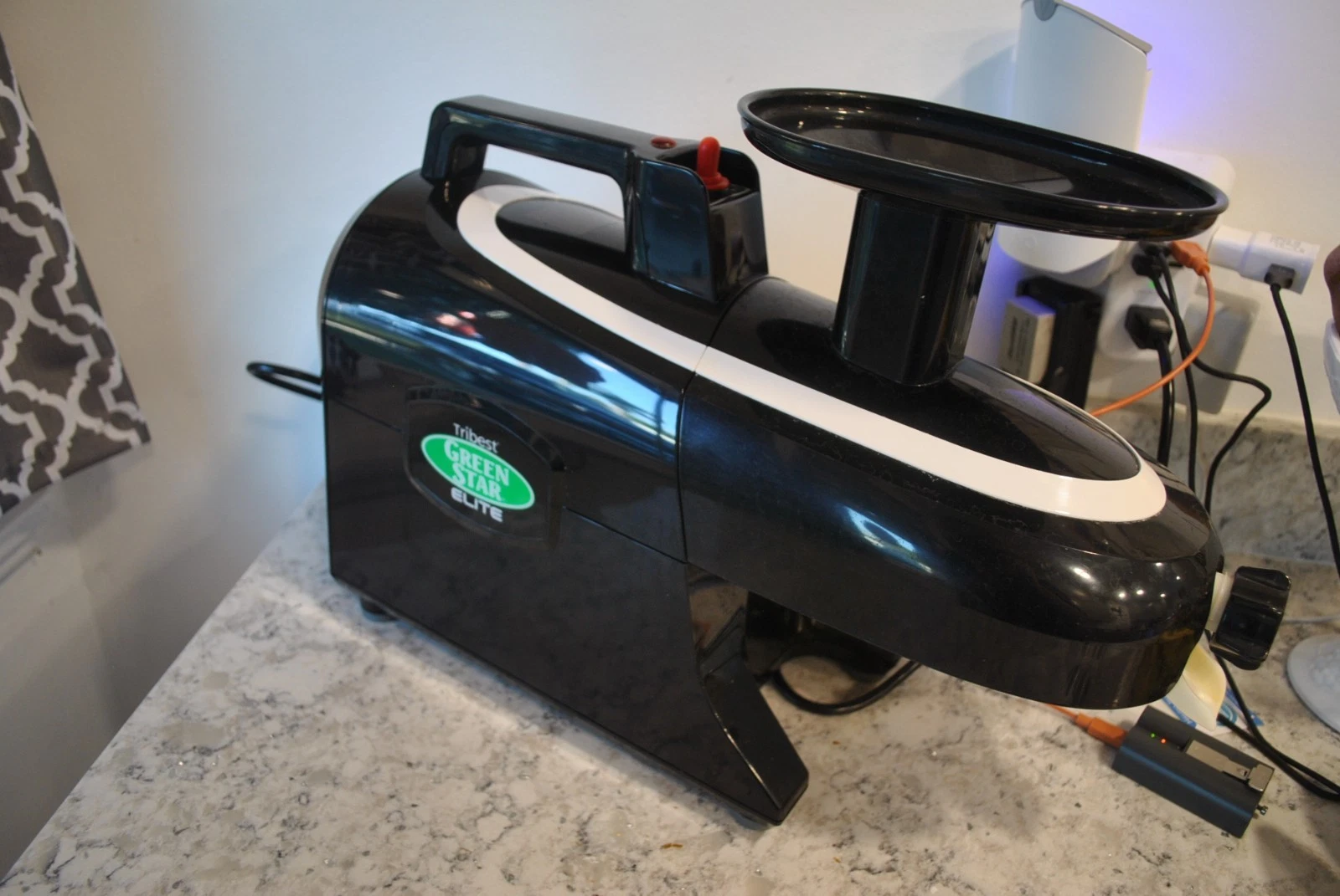 Tribest Greenstar Elite GSE-5010 Black Twin Gear Slow Masticating Juicer