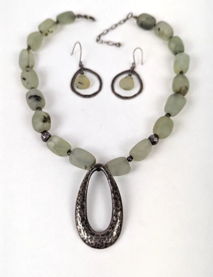 SILPADA Green Prehnite Hammered Sterling Silver Necklace and Earring JEWELRY SET - Imagem 4 de 4