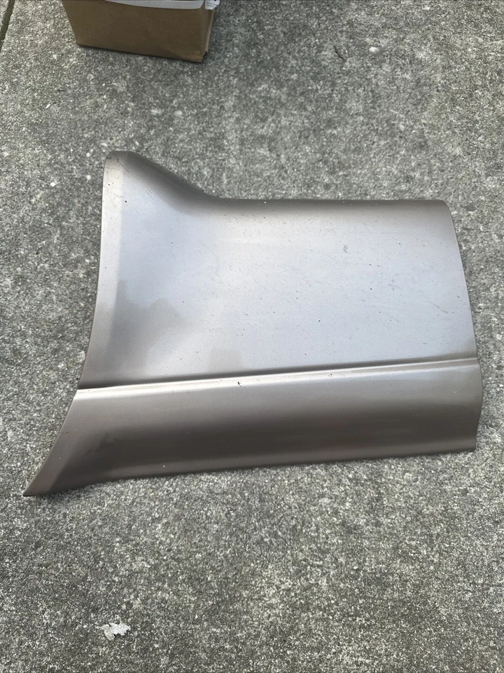 Chevy Chevrolet Astro 1996-2002 guardabarros trasero moldura lado derecho del pasajero Foto 4 de 4