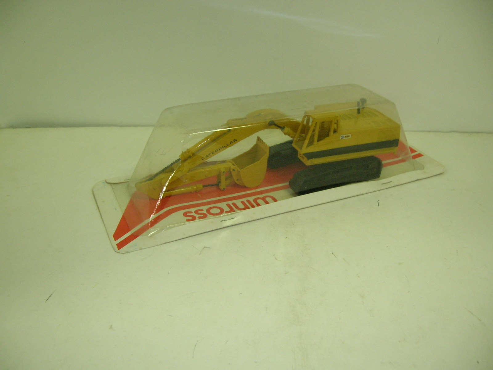 Winross 1974 Cat 235 con panDimensione de Burbuja y pistas originales-hacen que ofrece Winross 1974 Cat 235 con panDimensione de Burbuja y pistas originales-hacen que ofrece
