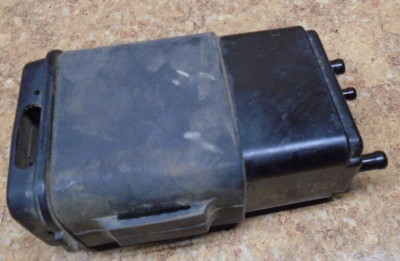 1996 Kawasaki Vulcan VN800 VN 800 A Emissions Charcoal Canister Evap Vapor Box 