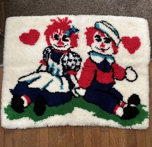 Raggedy Ann & Andy Plush Decorative Rug~Approximately 39”x 30”