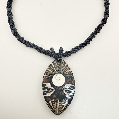 Sajen Necklace Onyx Inlay Beaded Shell Artisan Pendant Oval Black Artsy Tribal