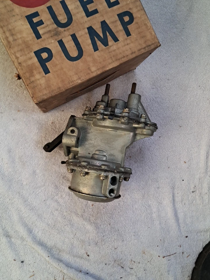 Nuevo de Lote Antiguo Chevy V8 1955 1956 1957 Bomba de Combustible Original Vintage Repuesto AC 4141 Foto 4 de 4