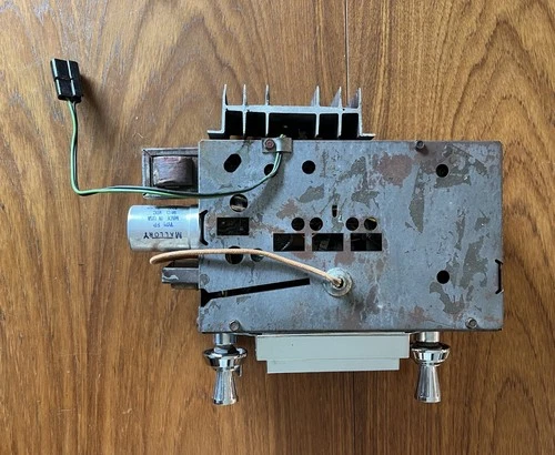 C1 Corvette Wonder Bar Radio