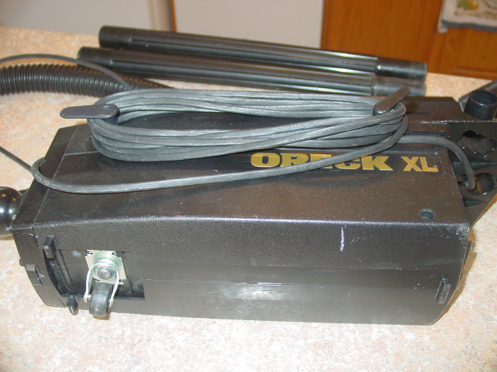 Oreck Canister Vacuum XL Cleaner Handheld with Attachments hose 19 Foot