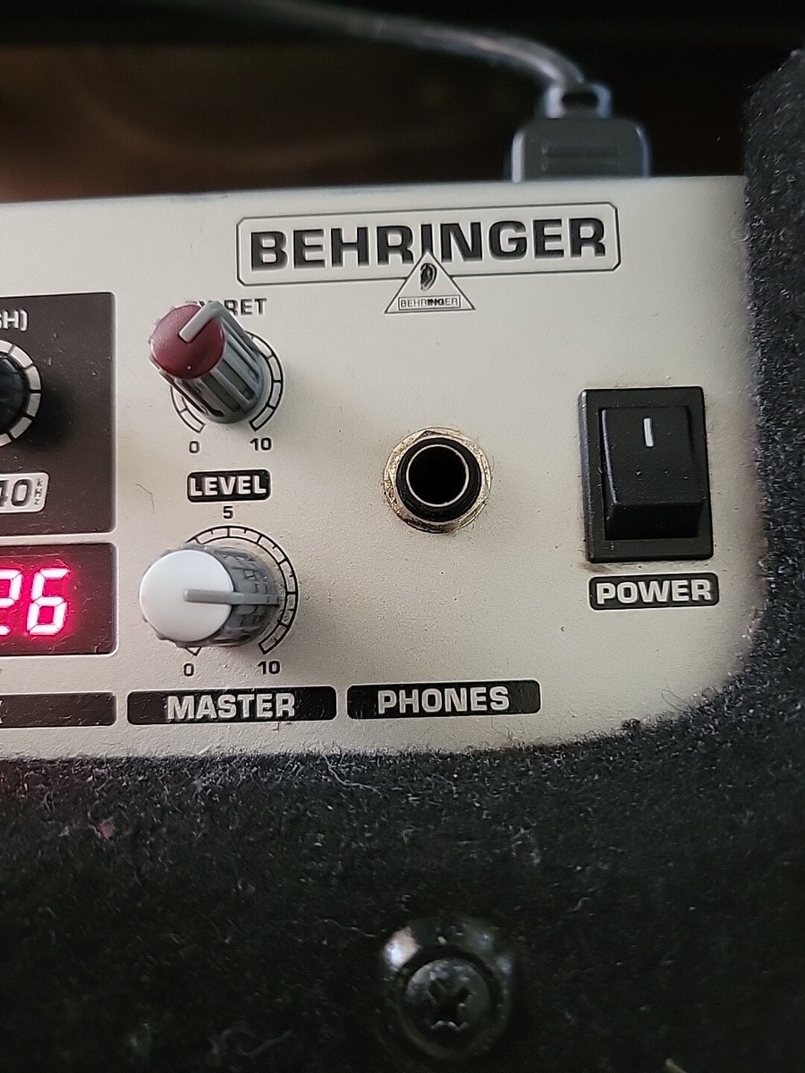 Behringer Ultratone K450FX 45W-PA/Keyboard AMP with FX & FBQ Behringer Ultratone K450FX 45W-PA/Keyboard AMP with FX & FBQ