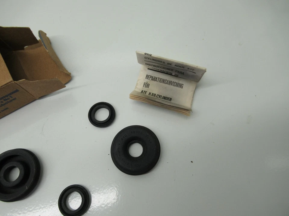 Kit Cilindro Trasero BMW E10 Vintage, 34 21 1 101 760 Foto 4 de 4