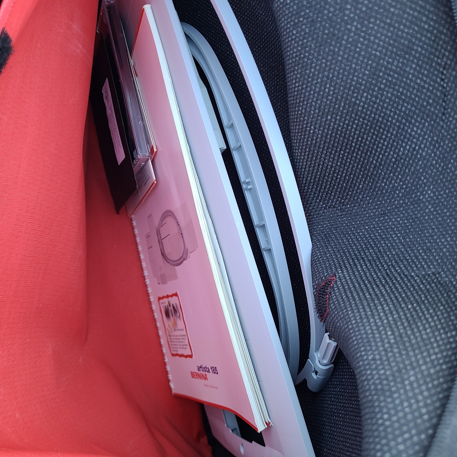 Quilters edition Bernina Artista 185 Computerized Sewing/ Embroidery