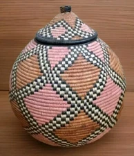 VTG AFRICAN ZULU BASKET,LARGE UKHAMBA/DIAMOND DESIGN-HANDWOVEN SOUTH AFRICAN ART